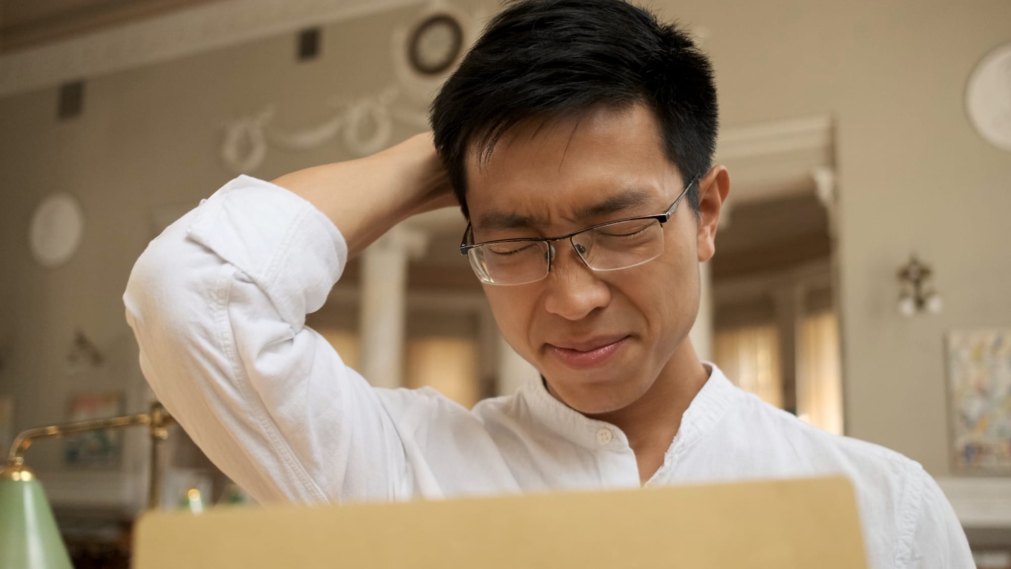 ลาออก vs โดนเชิญออก ต่างกันยังไง ?
